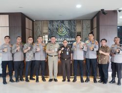 JJOS Forkopimko Jakarta Utara Berikan Surprise Ulang Tahun kepada Dandim 0502/Jakarta Utara, Wujud Sinergitas Antarinstansi