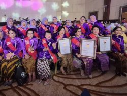 Peringati Hari Anak dan Hari Kebaya Nasional 2026, Bunda Milenial Berikan Sertifikat Apresiasi kepada Peraih Rekor MURI Eco Enzyme